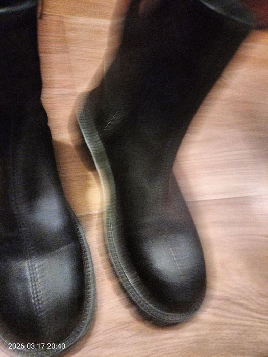 продам продам очень красивые сапожки полусапожки новые размер непадашо