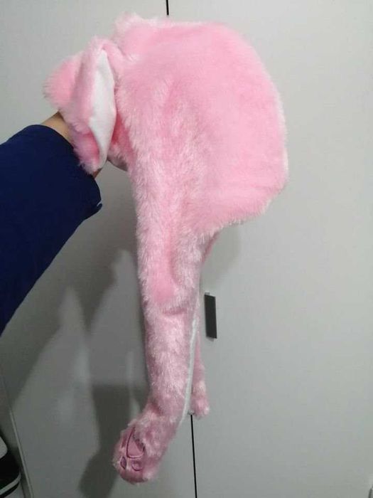 Caciula iepuras roz cu urechi miscatoare 4-5 ani