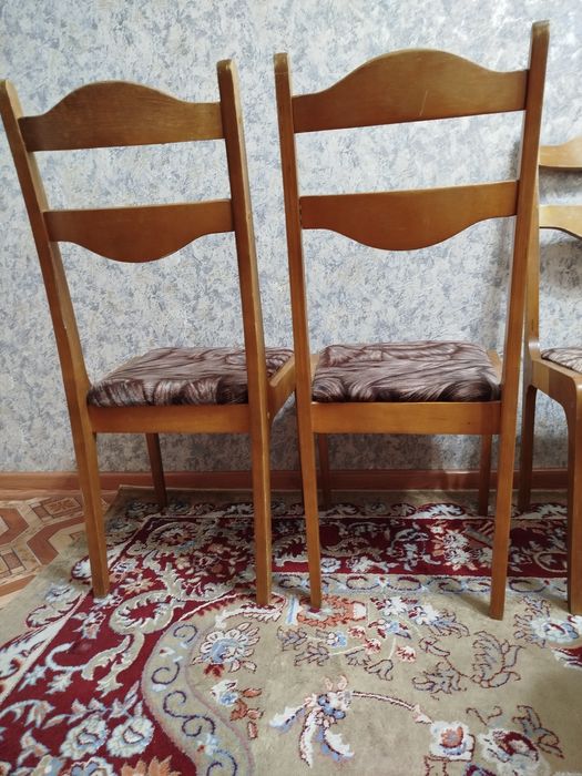 Стулья бывшие в употреблении