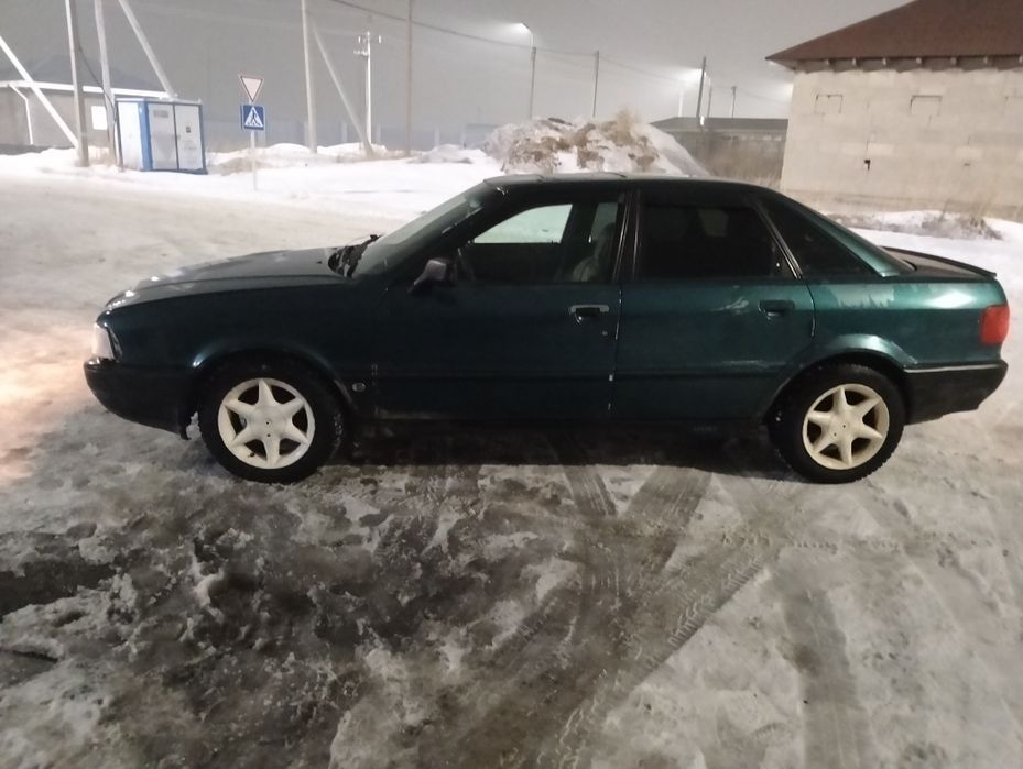 Продам Ауди б4 2.3