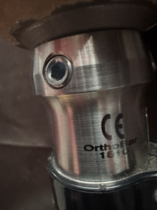 Proteza amputatie gamba