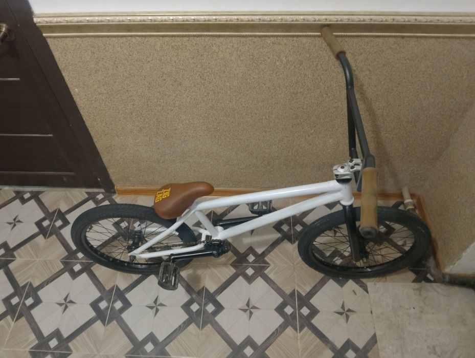Продам bmx бмх (торг уместен)