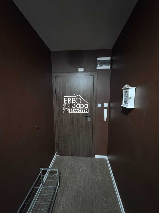 Продава се Четиристаен апартамент в Стара Загора, Център - 90 кв.м за 864 €/кв.м - Снимка #14