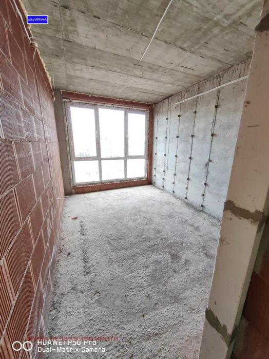 Продава се Тристаен апартамент в София, Студентски град - 172 кв.м за 1442 €/кв.м - Снимка #1