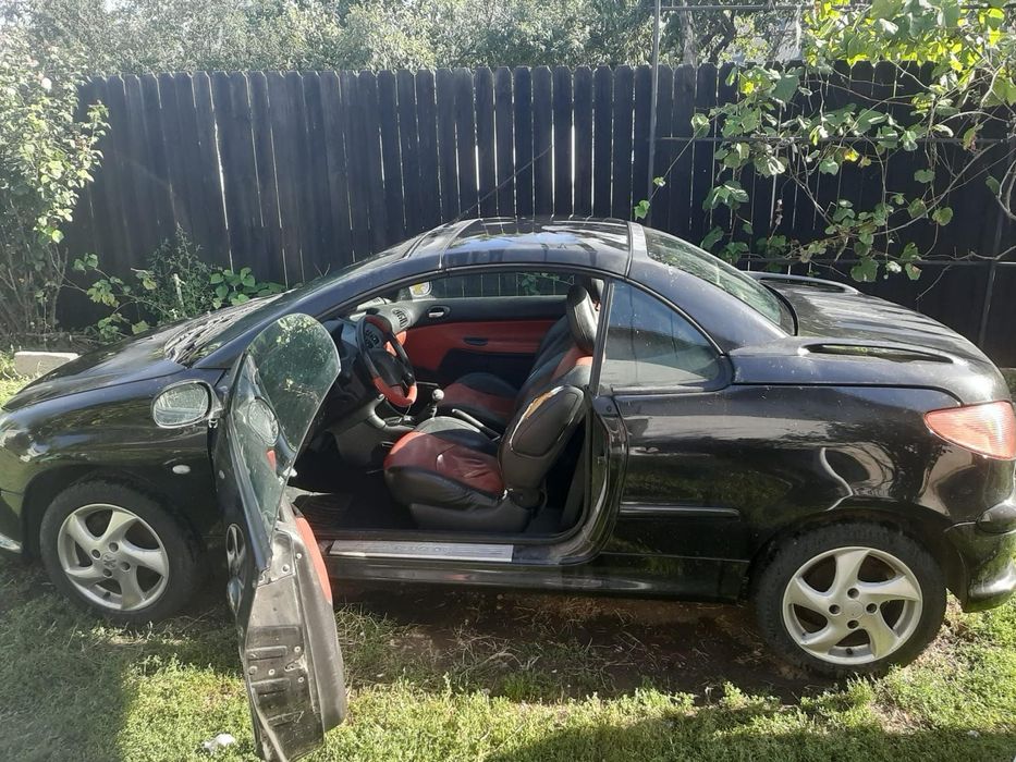 Proprietar Peugeot 206 CC 2004 fuul obțions functională- piele