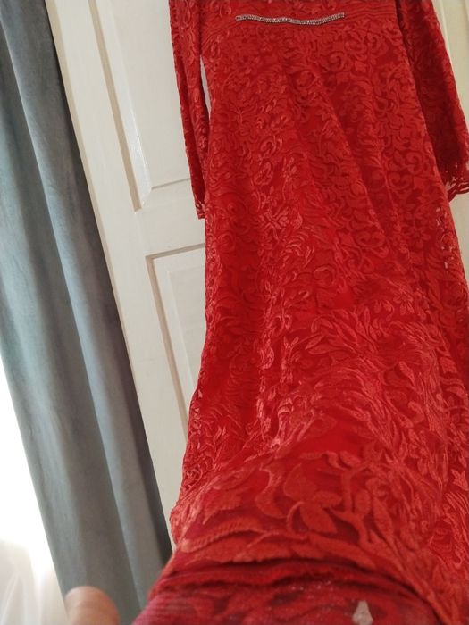 Красивая платья вечерная