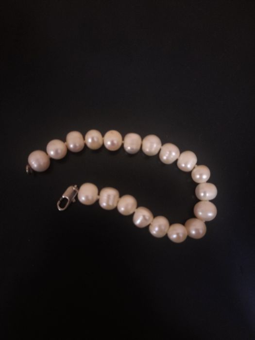 Браслет из настоящего жемчуга