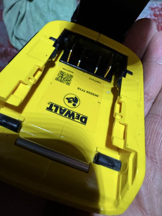 Pendular Dewalt dcs 335