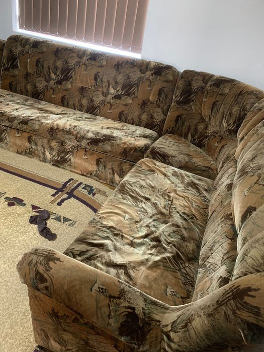 Colțar destul de mare