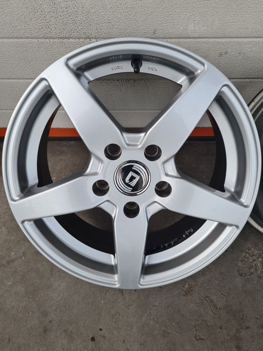 Джанти DBV за ДАЧИЯ РЕНО НИСАН Dacia renault R16 5x114.3 ET40 6.5J