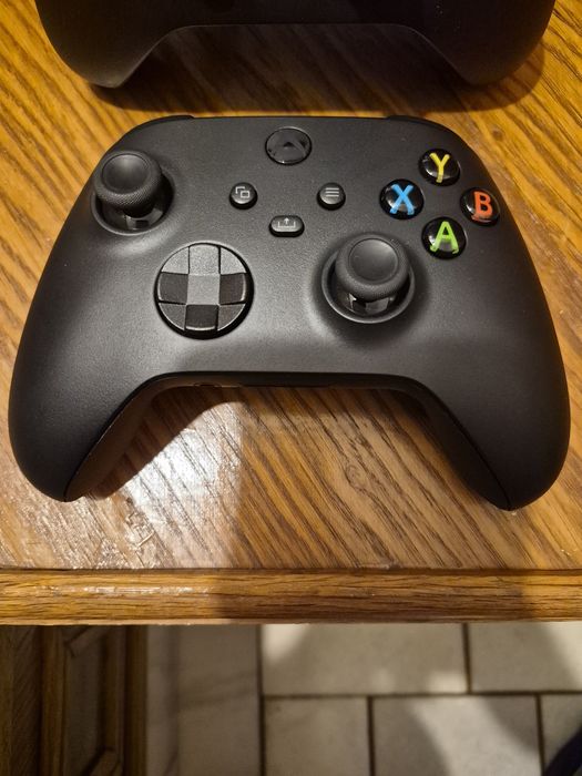 Xbox Series X, 2 x Controller