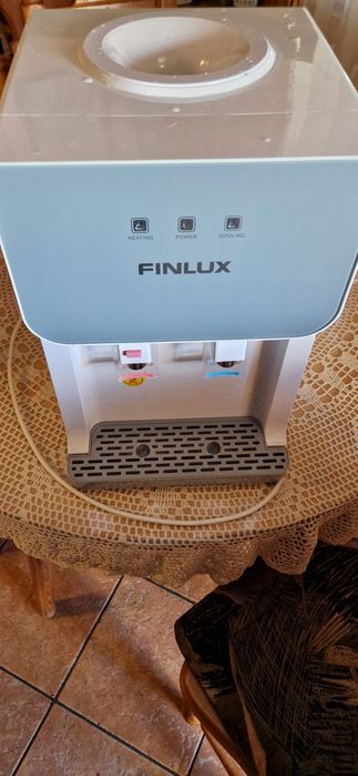 Диспенсър за вода Finlux