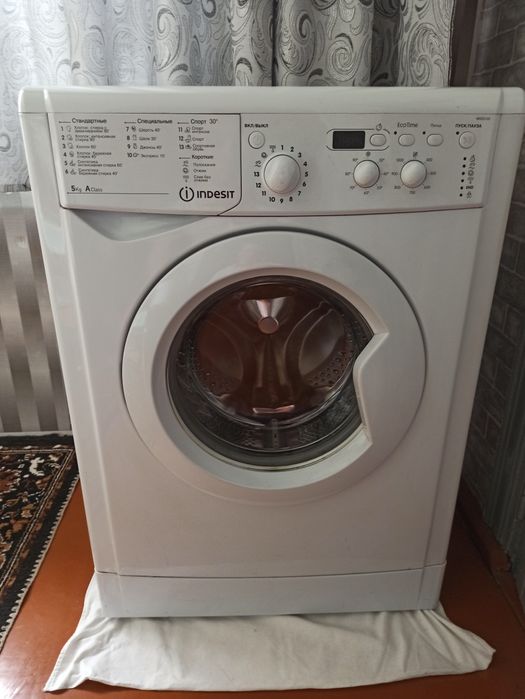 Стиральная машина Indesit