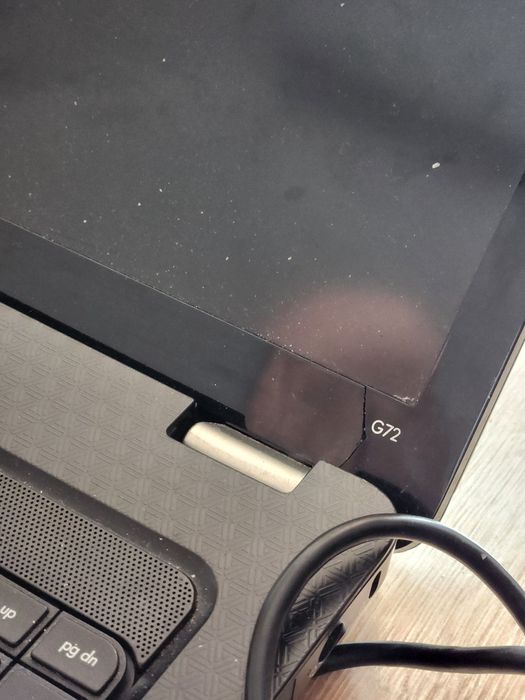 Laptop HP G72 / i3 4GB RAM HDD / Alimentator inclus