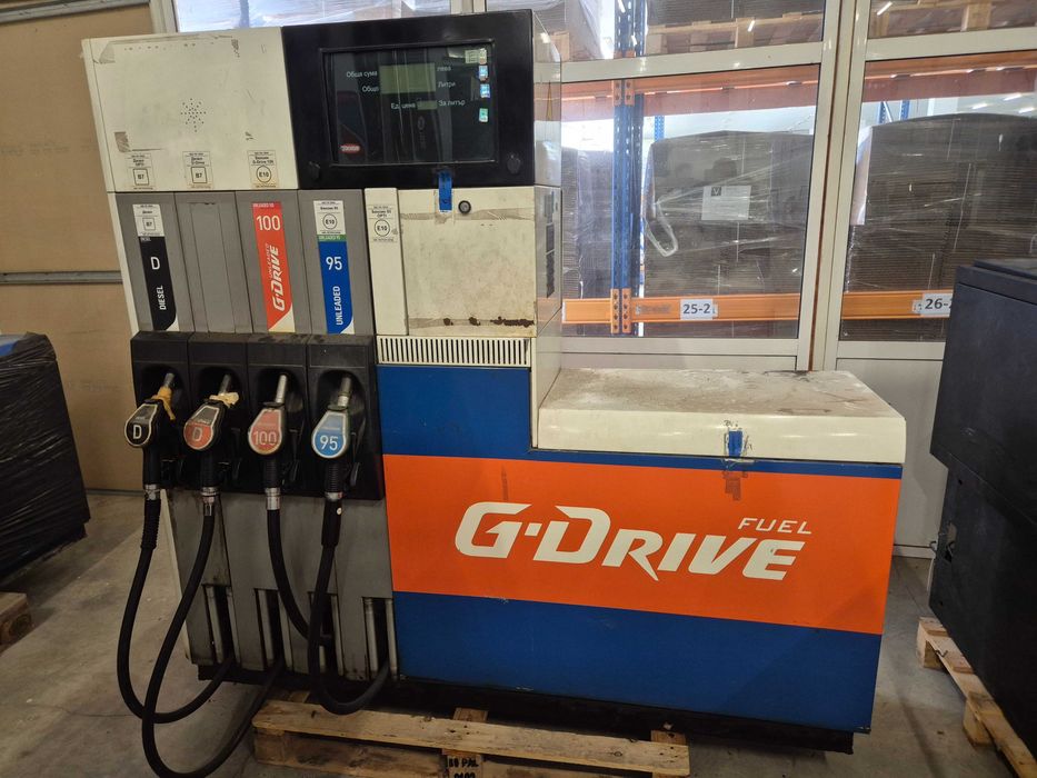 Двустранна бензиноколонка TOKHEIM DPX-F с осем пистолета