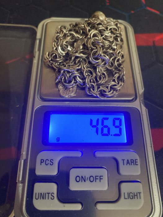 Продам цепочку серебро