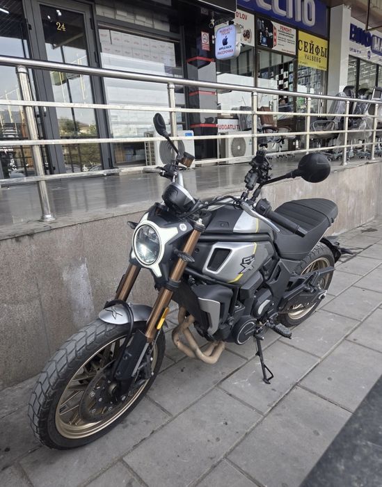 Motosikl sotiladi Cf moto clx 700