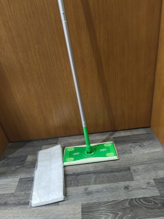 Моп за сухо и мокро почистване Swiffer