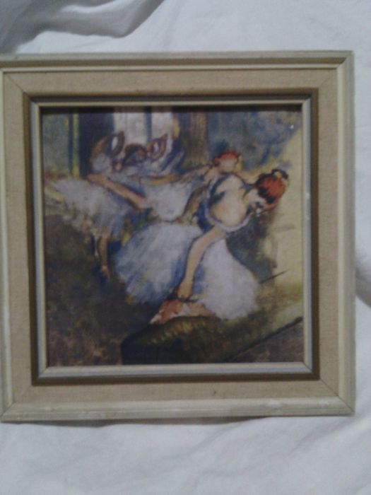 Картини, рисувани камъчета