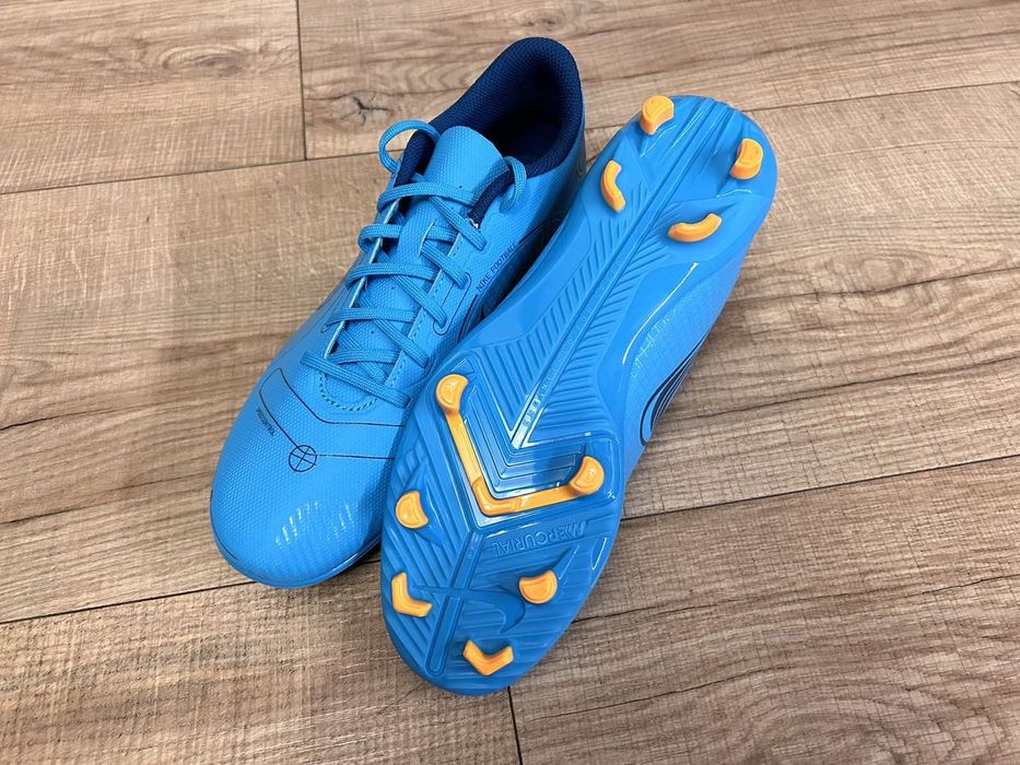 Бутонки от Англия