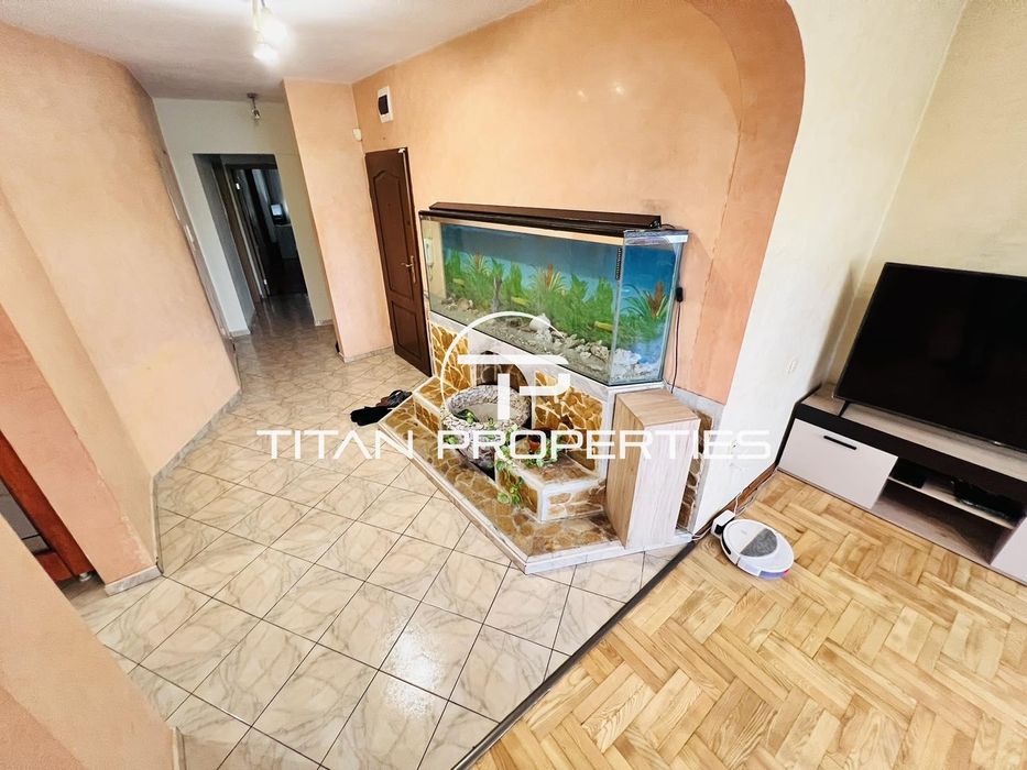 Дава се под наем Тристаен апартамент в Бургас, Лазур - 105 кв.м за 698.19 € - Снимка #3