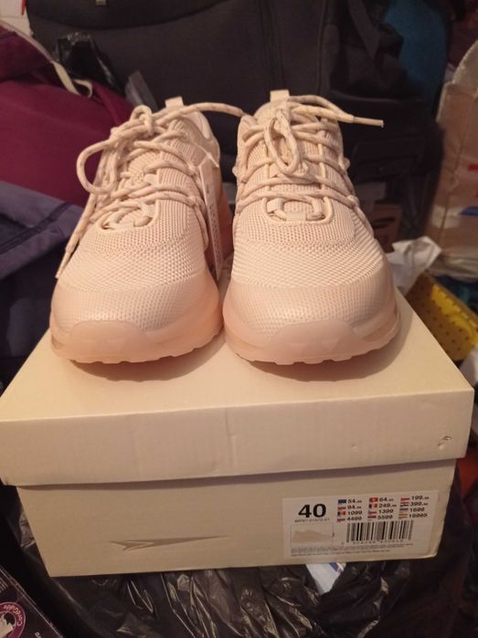 Дамски обувки Sprandi