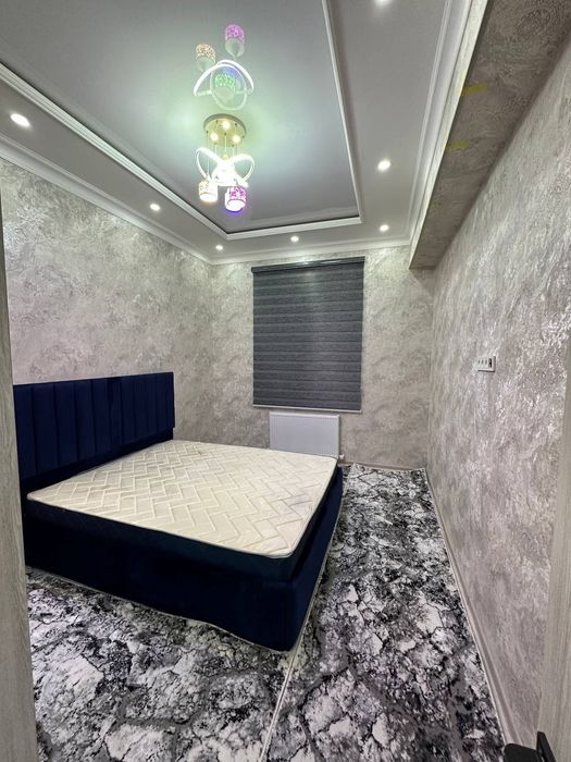 Yakkasaroy Oybek metro yonida arzon kvartira