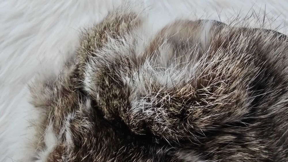 Шапка ушанка с естествен косъм