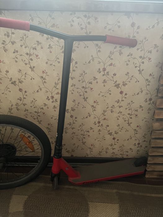 Трюковой самокат Chili