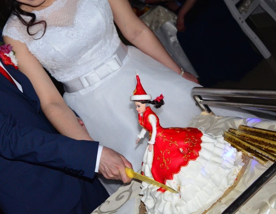 Продам свадебное платье