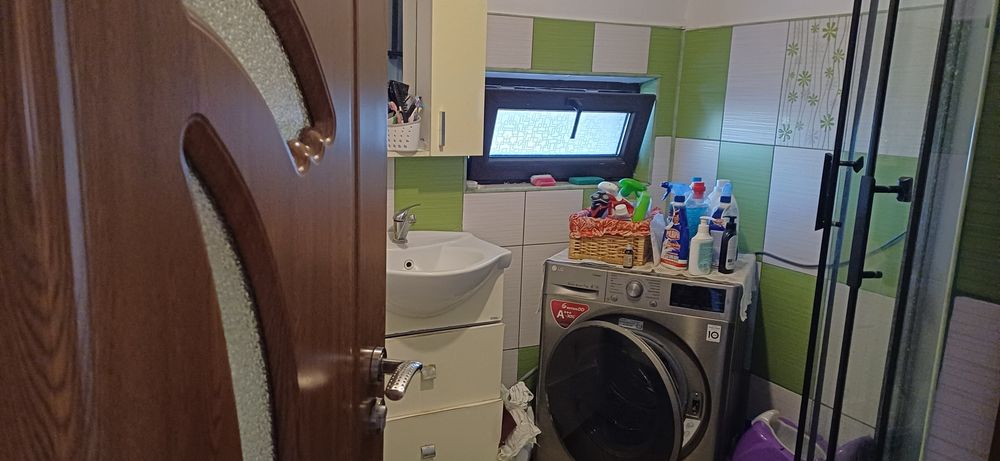 Vând casa Valea Calugareasca constructie 2011