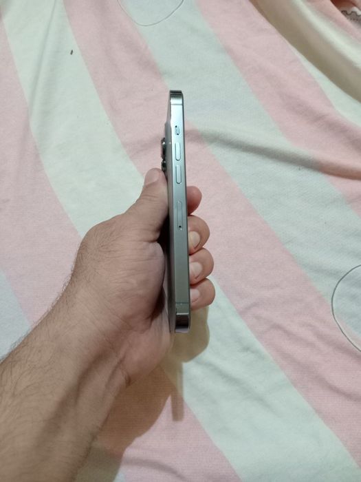 Iphone 13 pro blue