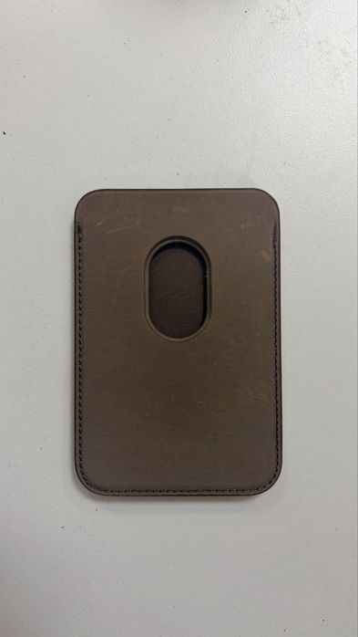 Apple FineWoven wallet with MagSafe, коричневый