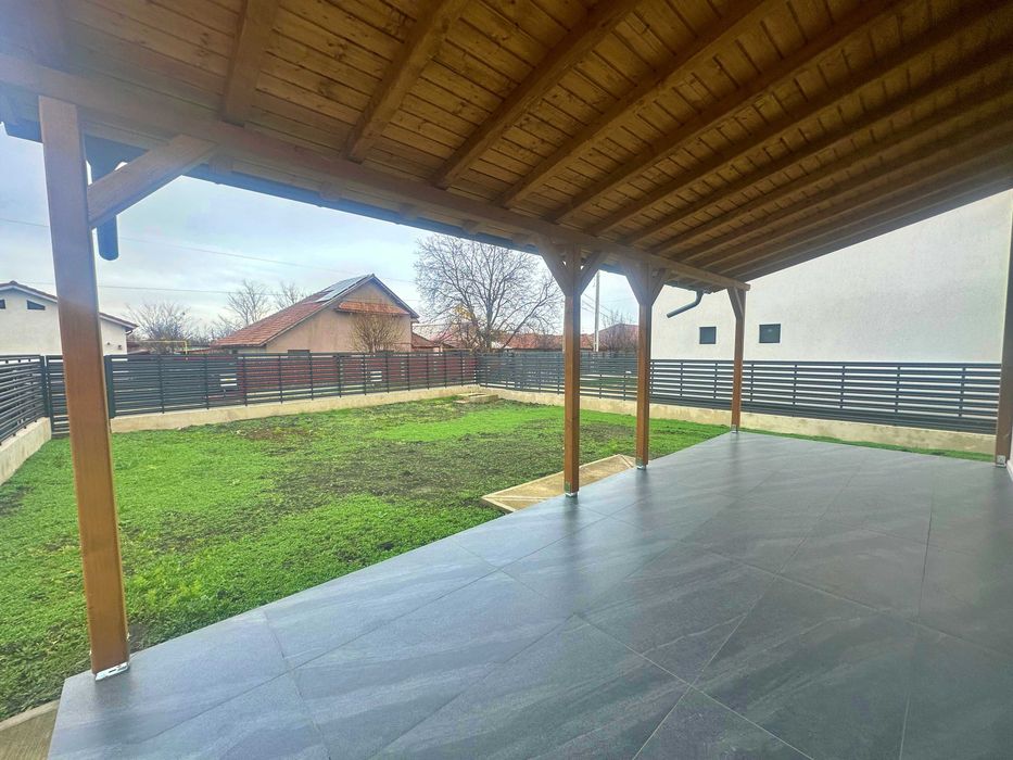 Casa noua caramida Maracineni - Asfalt Canalizare Apa Trifazic Gaze