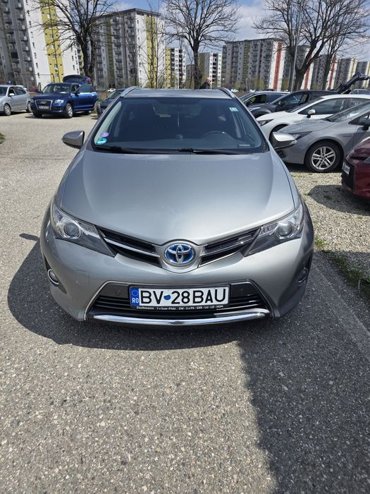 TOYOTA AURIS HYBRID 2014 160.000km