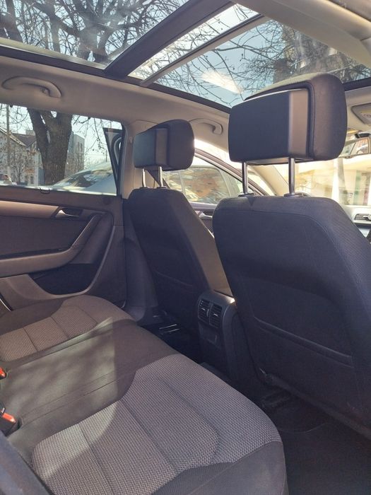 VOLKSWAGEN Passat 2011 — imagine 18