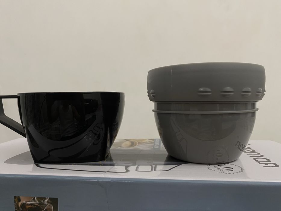 Термос 1л  НОВЫЙ