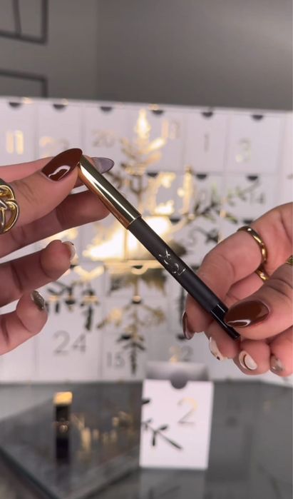 Creion negru de ochi YSL Dessin du Regard Waterproof