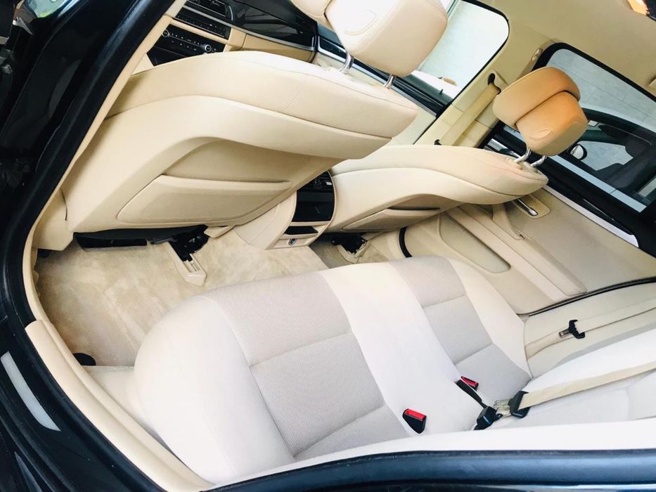 BMW 5 Series 2012 — imagine 5