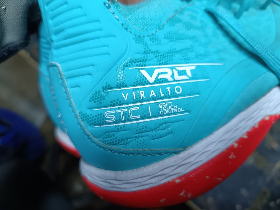 Маратонки и туристически обувки