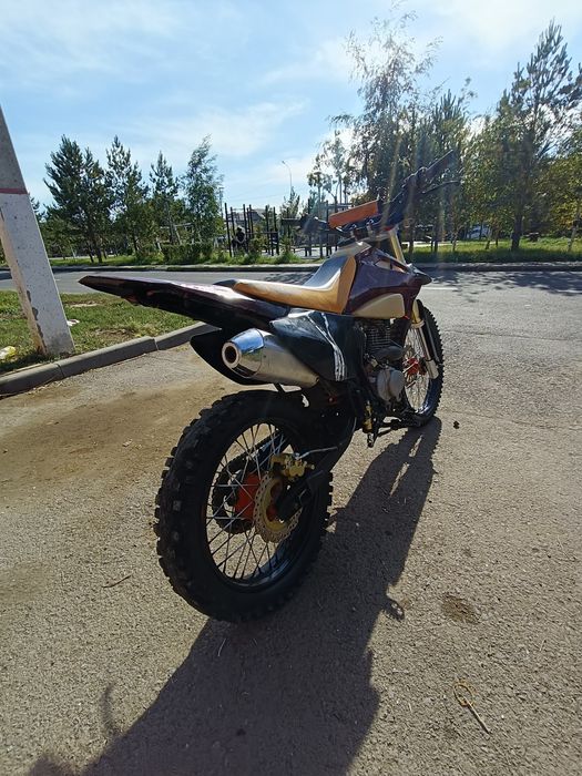 Срочно продам эндуро  250 куб