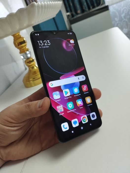 Продам телефон...