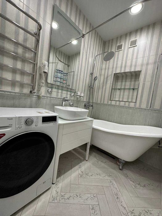 продается 4/2/9
на: ЛАБЗАК улица