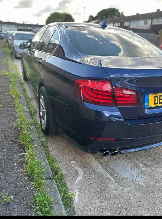 Dezmembrez BMW  Seria 5 F10 an 2011 motor 2.0 disel N47 cutie automata