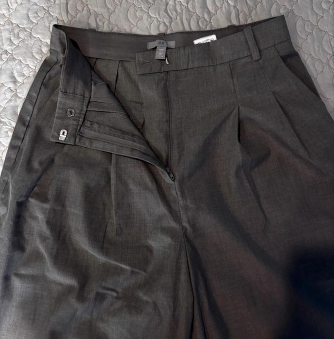 Pantaloni noi fara eticheta