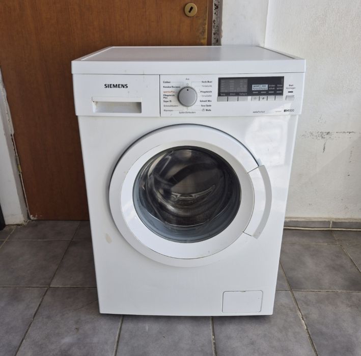 Masini de spalat rufe automate.  Import Germania.  Wa 60544