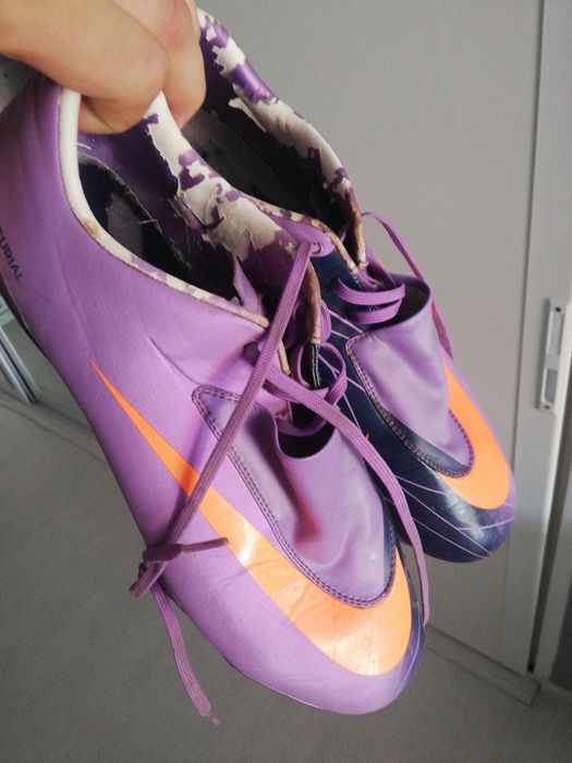 Ghete de fotbal Nike (pe filet) nike v. mercuriall