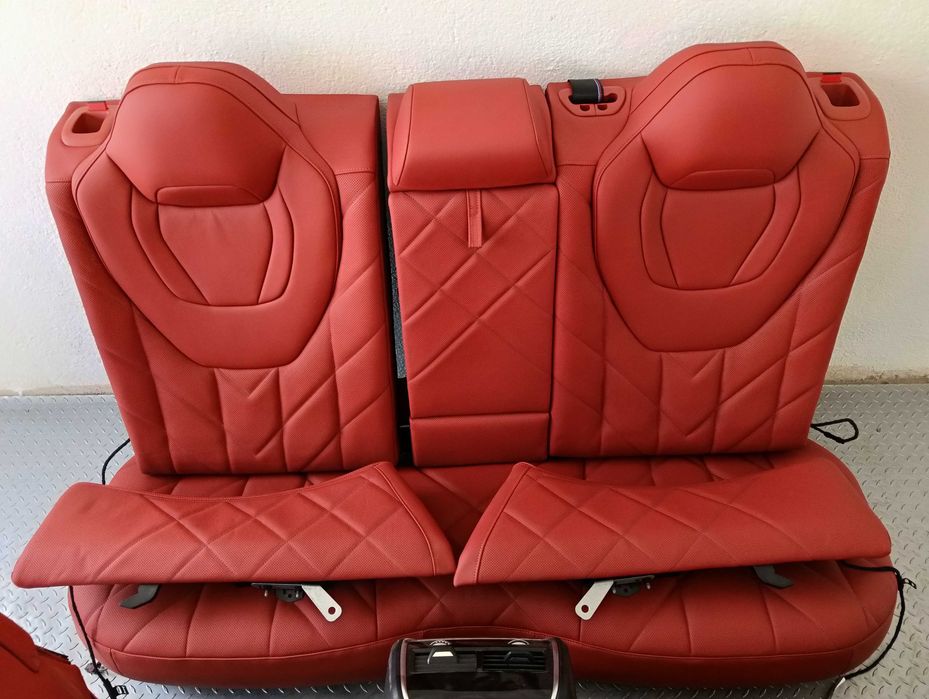 Нов салон седалки BMW XM X8 G09 Individual Leder Sakhir Orange Carbon