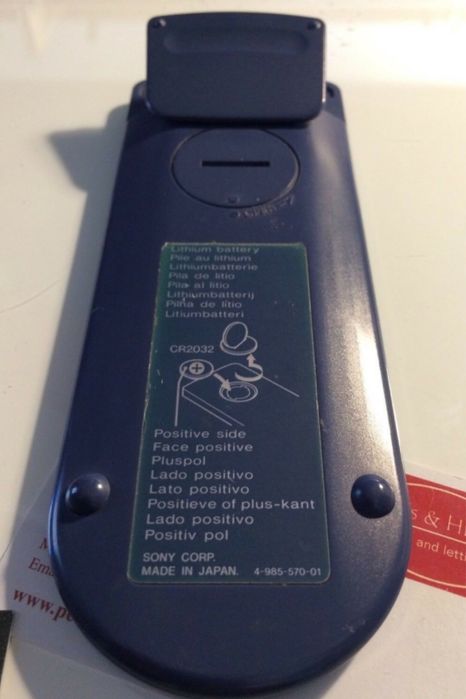 Telecomandă programabilă Sony RM-V50T pt TV VCR