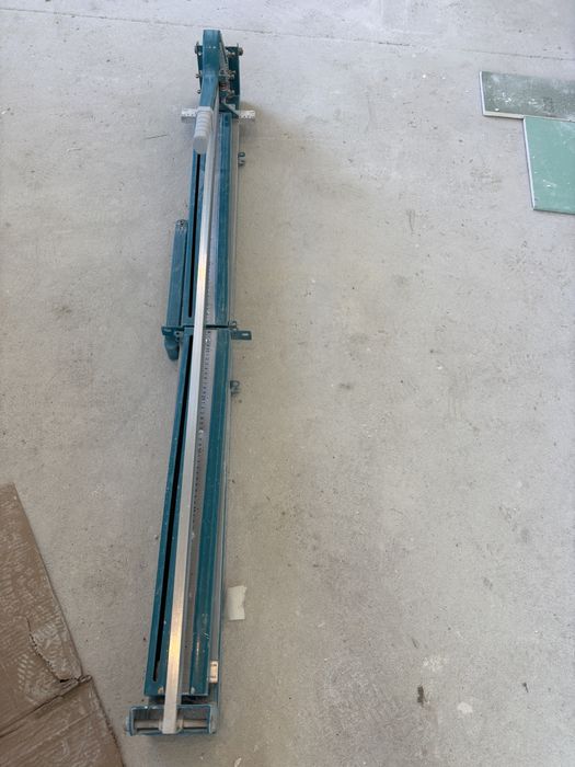 Продам плиткорез